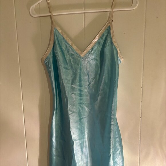 Jones and NewYork Light Blue Satin V-Neck Slip Dress in size Small - Picture 1 of 4